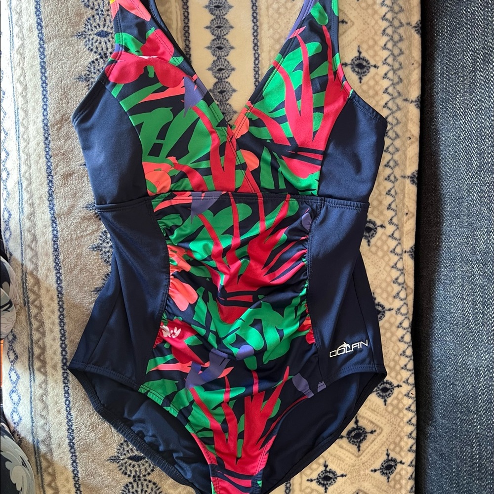 DOLPHIN swimsuit - ruched midsection